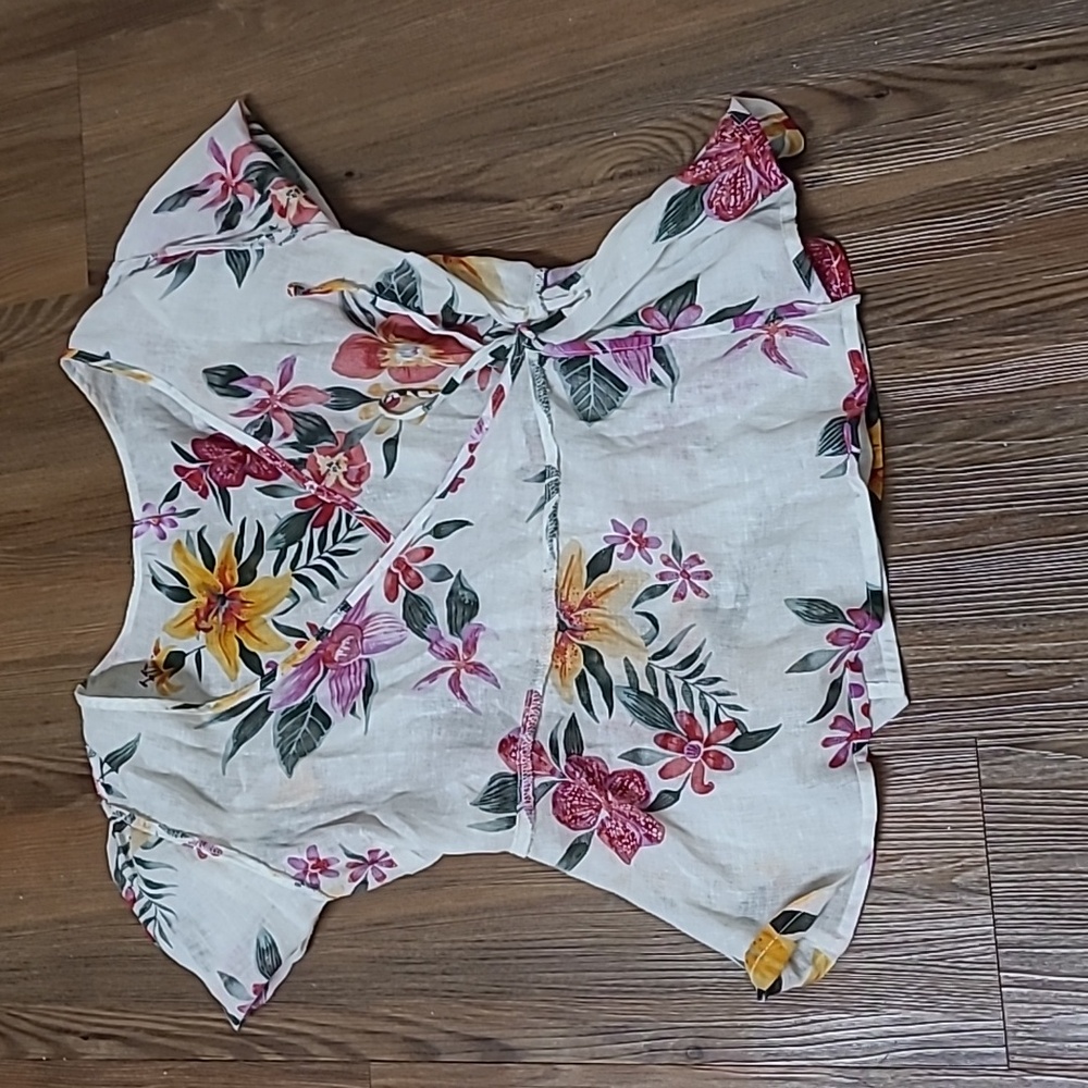Old Navy White and Pink Flutter Sleeve Wrap Blouse used good‎ condition - Picture 4 of 5